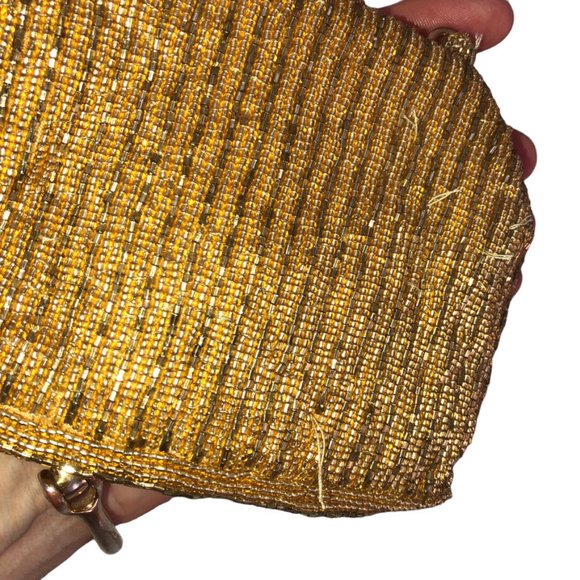 La Regale Vintage 1960s gold all beaded mini hand bag - Picture 7 of 8